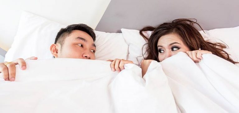 Il segreto di una coppia? scambiarsi posto a letto ogni notte
