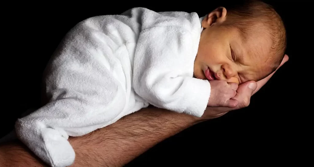 Quante ore di sonno perdiamo quando nasce un bambino