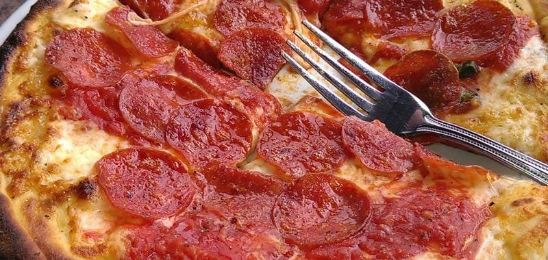 Pepperoni Pizza ecco quali sono i veri ingredienti