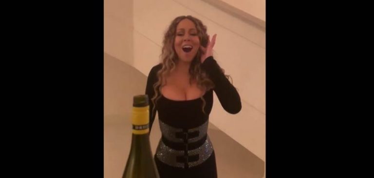 Bottle Cap Challenge, Mariah Carey la vince con la voce