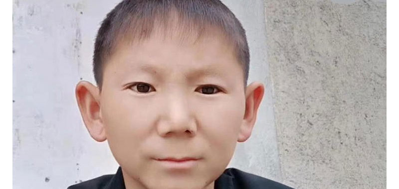 34 anni vive in Cina ma sembra un bambino