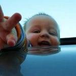 asilo Arriva un messaggio alla madre scritto sulla pancia del bambino