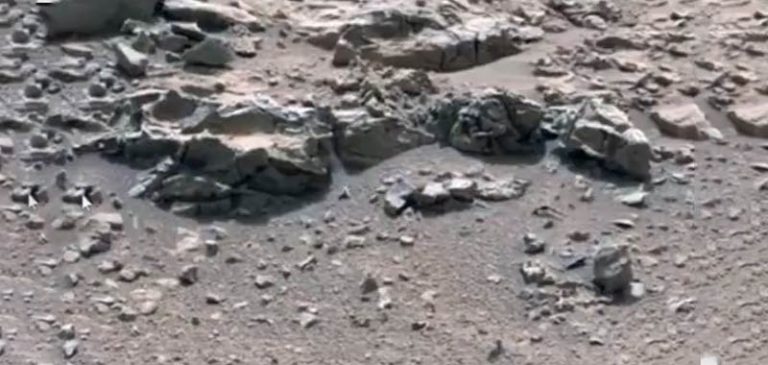 Residui crash alieno su Marte sono identici al disastro Roswell
