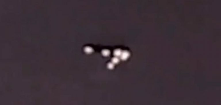 Ufo di forma triangolare sui cieli del Texas