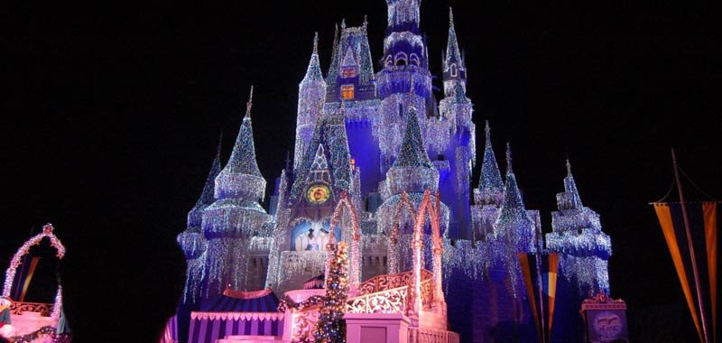 USA cerca di passare la quarantena a Disney World