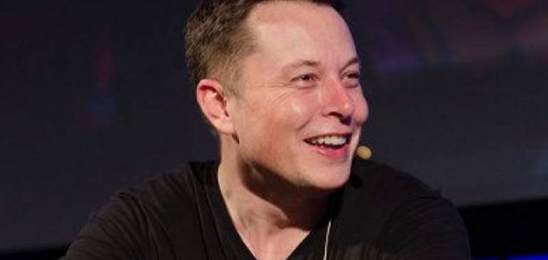 Elon Musk: Per favore buttatemi fuori da Wikipedia