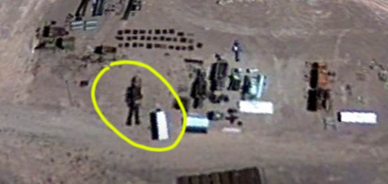 Area 51 Google Maps scopre un robot alieno nella base