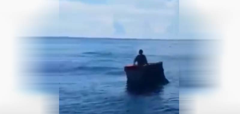 Pescatore naufraga viene ritrovato in mezzo al mare