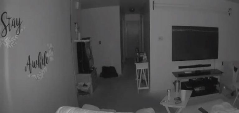 Video telecamera di sicurezza mostra una scena inquietante
