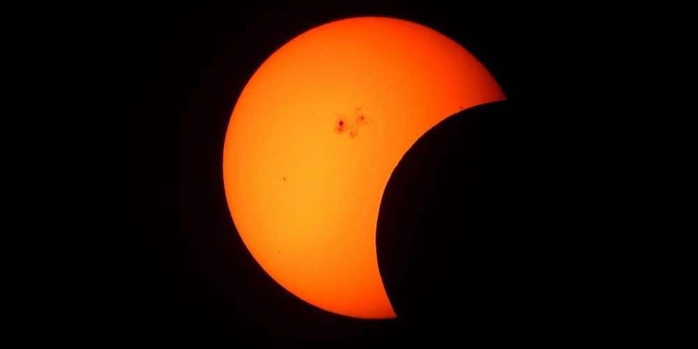 2021 Due incredibili eclissi solari si avvicinano