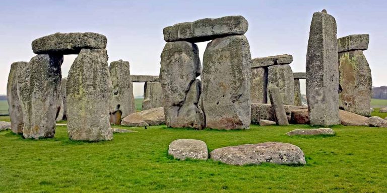Un oggetto misterioso trovato vicino Stonehenge