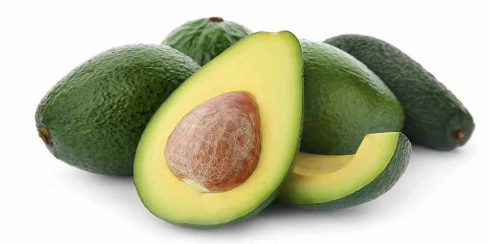 Condivide il trucco per non far diventare marroni gli avocado