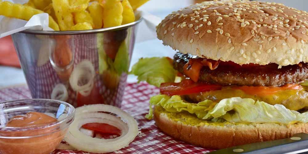 Fast Food Bambini a rischio di carenza ferro