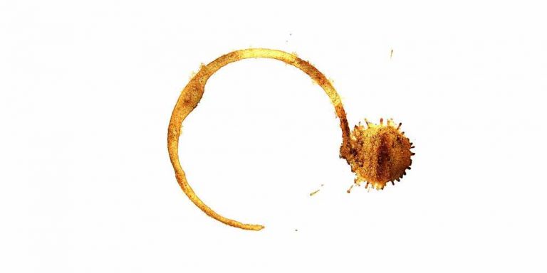Gli anelli di caffè spiegati dalla scienza