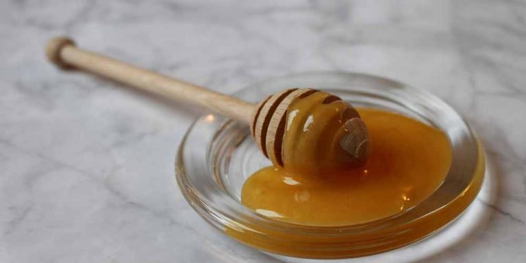 Mangi miele tutti i giorni? Ecco cosa può succedere