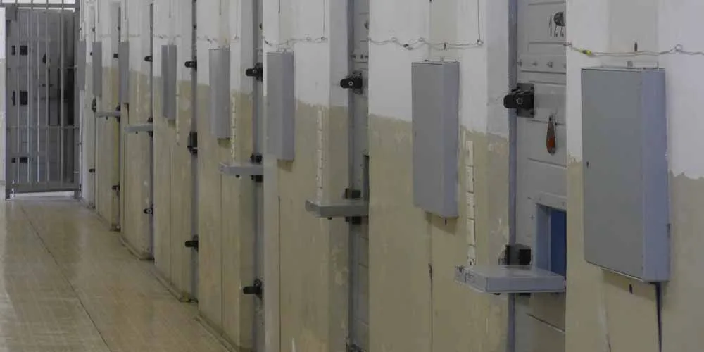 18 tentativi di esecuzione il condannato muore poi di Covid