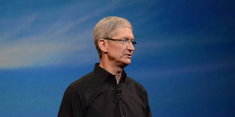 Apple Tim Cook difende la privacy dei pagamenti