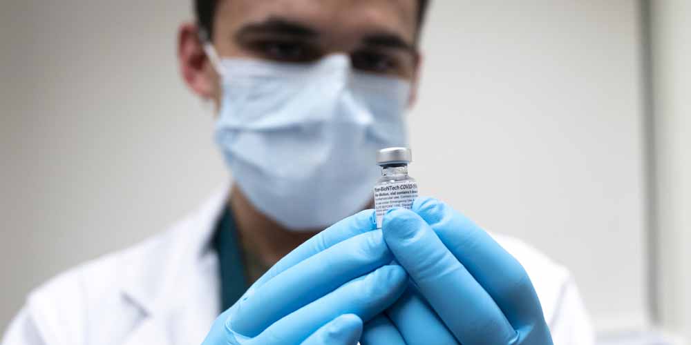 BioNTech fa registrare oltre un miliardo di euro con i vaccini