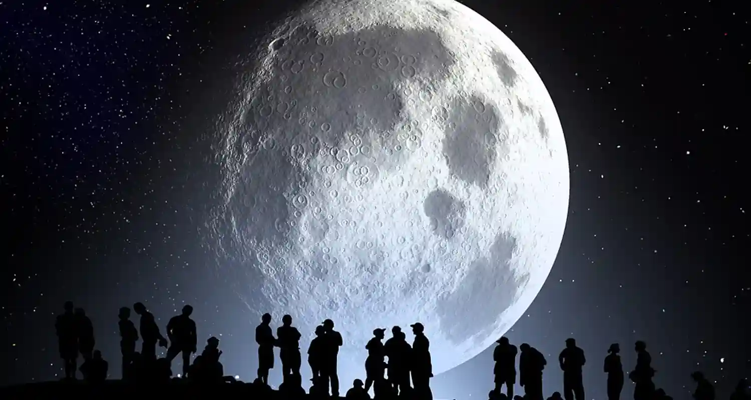 Per quale motivo gli alieni utilizzano la luna