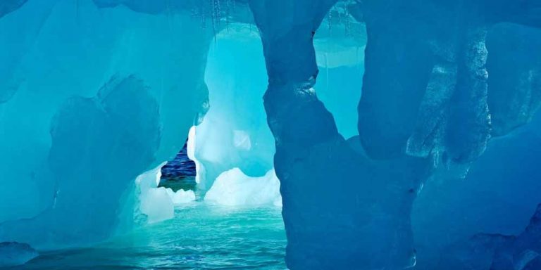 Antartide: C’è vita in antiche cave sotterranee
