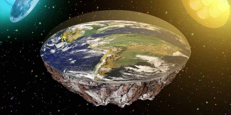 La realtà sulla Terra Piatta, dove nasce questa credenza