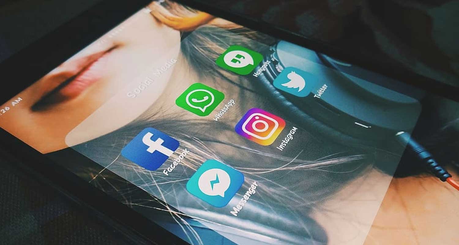 Super Dark Mode la nuova modalita WhatsApp