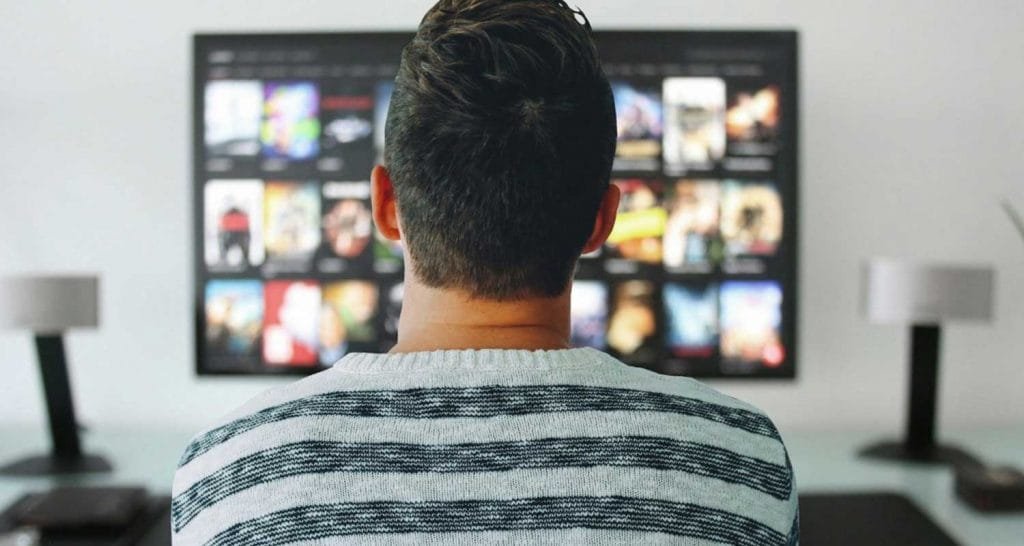 Guardare la tv fa bene lo dicono gli scienziati