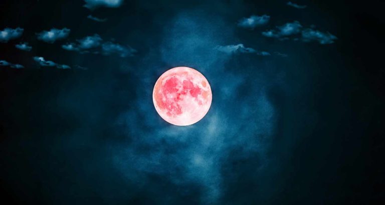 Eclissi lunare, l’ultima ci sarà il 19 novembre