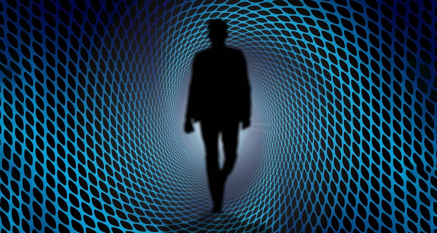 Viaggiatore del tempo rivela Una star tornera rivelando la sua finta morte