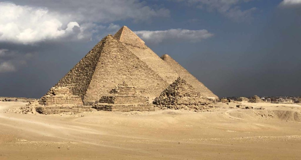 La scienza spiega perche quella posizione delle piramidi
