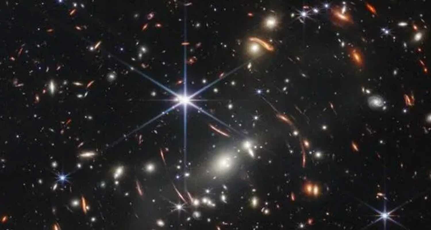 La Nasa condivide la prima immagine del James Webb Telescope