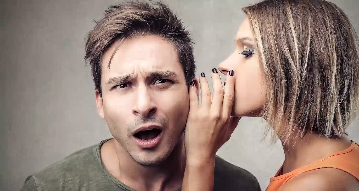 Ami spettegolare Fa male alla salute