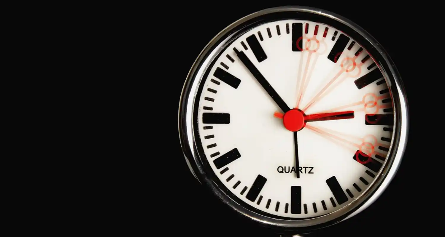 loop temporale viaggiare nel tempo scientificamente possibile