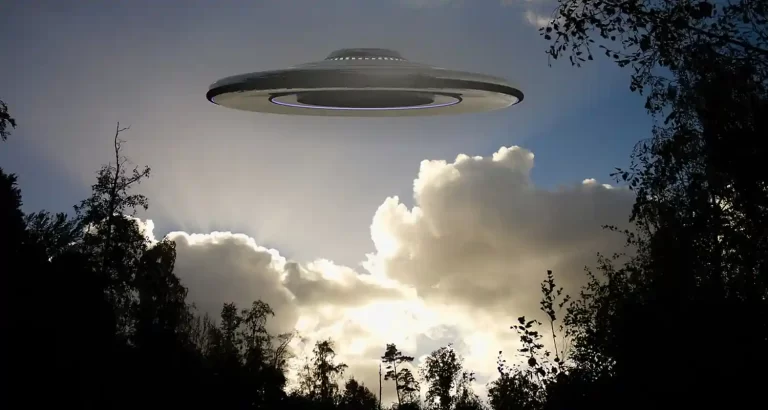 I relitti di UFO sono in mano al governo degli Stati Uniti?