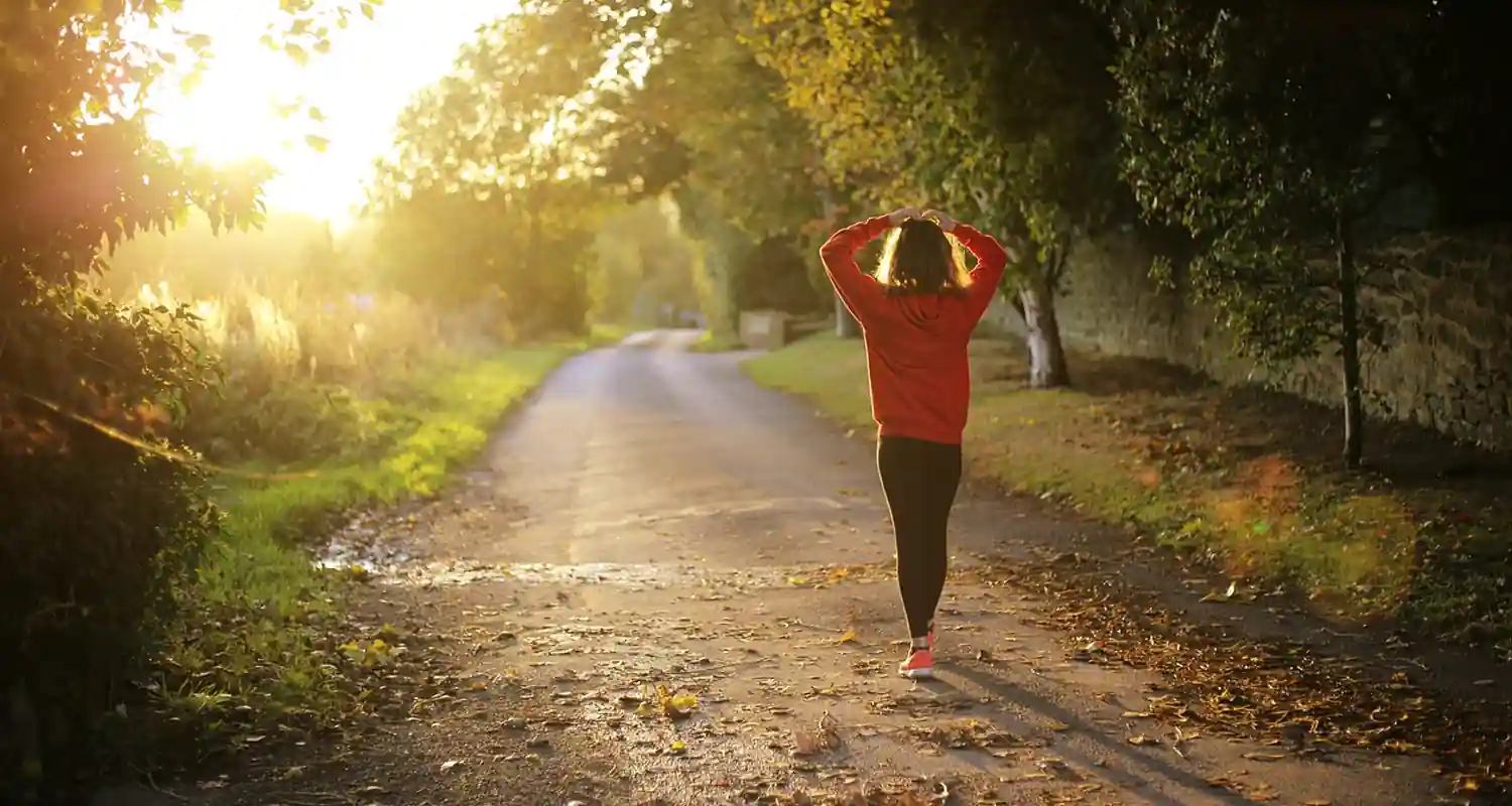 Perche tutti hanno la fissa per la Silent Walk la camminata silenziosa