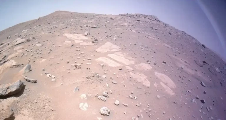 Arcobaleno su Marte: La Nasa nasconde qualcosa