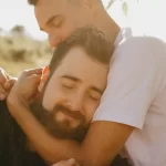 Guadagno 150 euro ora per fare le coccole