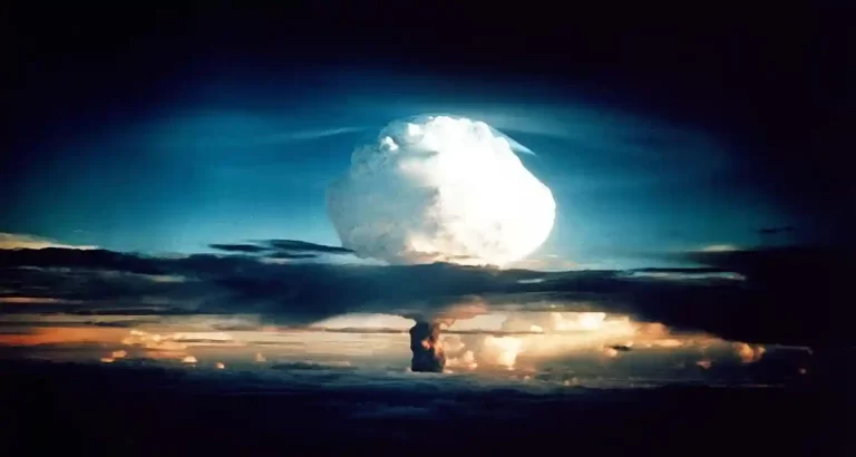 Putin è affascinato dalle bombe atomiche