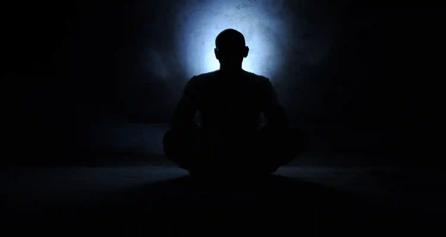 Yoga in Ufficio Esercizi Rapidi per Ridurre lo Stress
