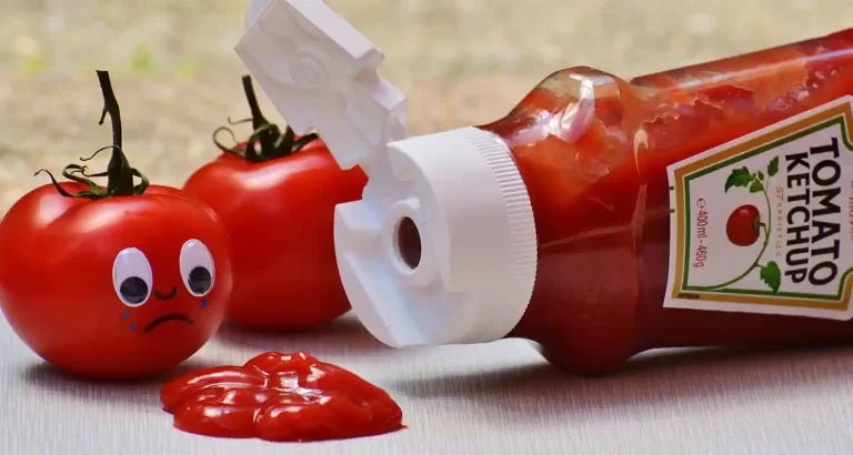 La nuova sfida del ketchup che viene usata come test di una relazione