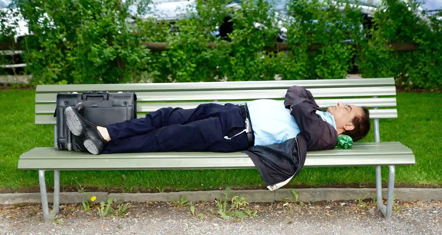 meglio dormire da soli o in compagnia