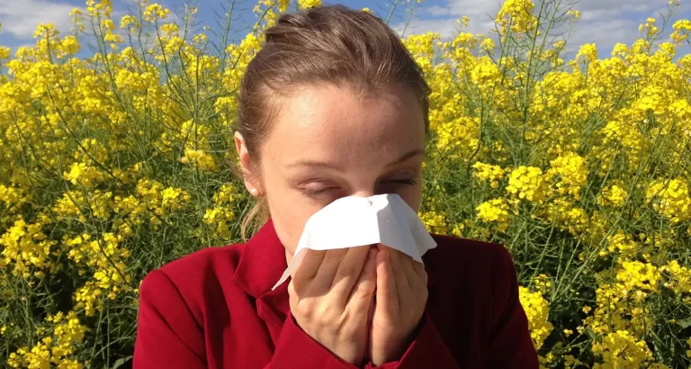 Allergia alle porte: Come evitare il polline in casa