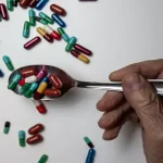 Ci sono miliardi di persone che non sanno ingoiare una pillola