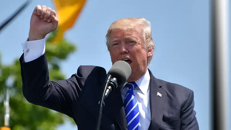 Donald Trump promette Vi rivelo tutto sul mistero dei droni