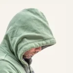 Personalità umana ricreata attraverso intelligenza artificiale