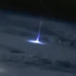 Stranissimo fenomeno catturato dalla ISS sulla Terra