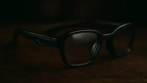 occhiali-autofocus-ixi-presbiopia-tecnologia