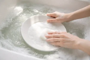 mindfulness-lavare-piatti-stress-scienza