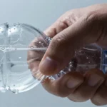 pericoli-acqua-bottiglia-plastica-nanoplastiche-salute