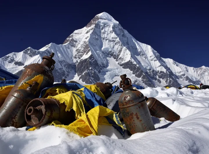rifiuti-monte-everest-emergenza-ecologica-himalaya